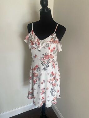 EUC - Doe & Rae Boho Floral Ruffle Mini Dress, Medium